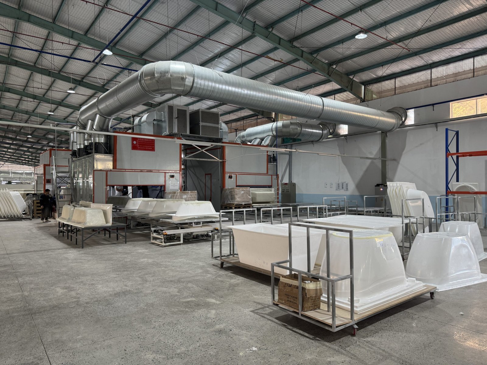 acrylic bathtub production line in Salvere Vietnam factory